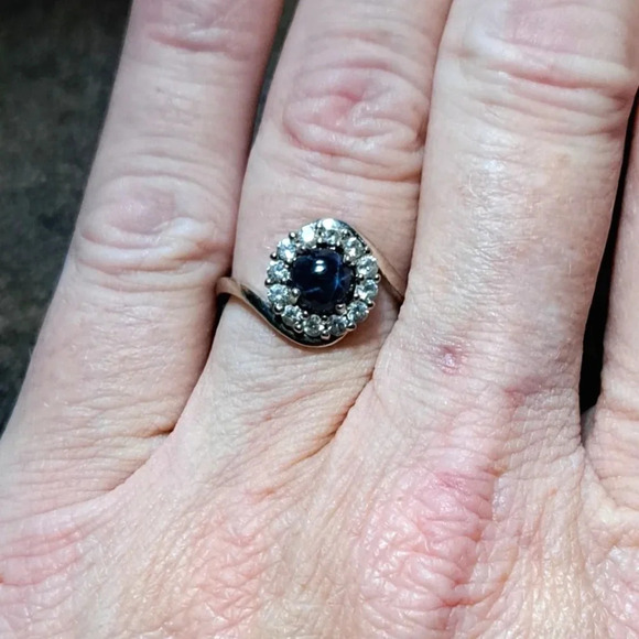 Blue Star Sapphire & White Zircon Halo Ring - Picture 4 of 7